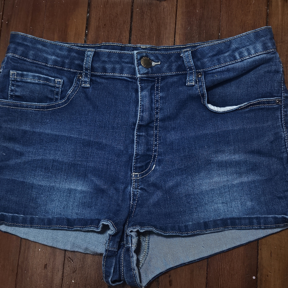 Forever 21 Blue Jean Shorts High-Waisted Cuffed